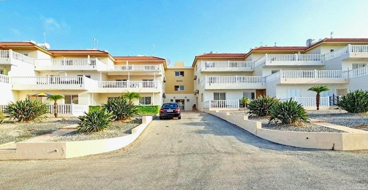 Nissi Golden Lovely One Bedroom With Spacious Terrace And Free Parking Appartement